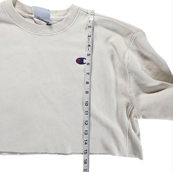 Champion Off White Cropped Sweatshirt Size Small - Picture 4 of 5